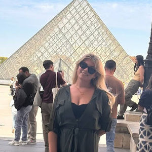 Meet your Posher, Melanie